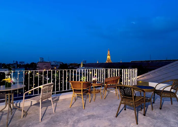 Hotel Tuan Near Wat Arun Bangkok