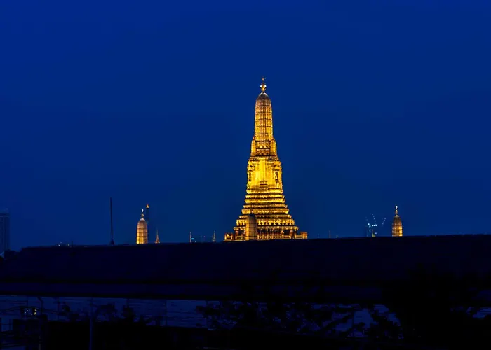 Tuan Near Wat Arun Hotel Bangkok
